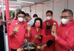 Gelar Demo Masak Merebus, Cara Unik PDIP Atasi Masalah Minyak Goreng