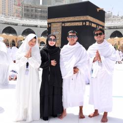 Ini Perubahan yang Dirasakan Fuji Usai Umrah