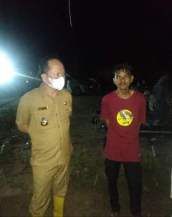 Pastikan Ratusan Warga Korban Puting Beliung Terbantu, Bupati Bateng Stand By di Lokasi Hingga Malam