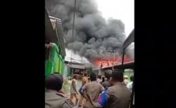 Menolak Dieksekusi, 3 Bersaudara di Makassar Bakar Rumah Sendiri