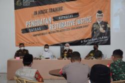 Kejari Garut Lantik 100 Anggota Satgas Restorative Justice