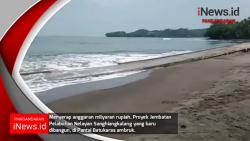 Menyerap anggaran milyaran rupiah, Jembatan Pelabuhan Nelayan Sanghiangkalang Batukaras ambruk