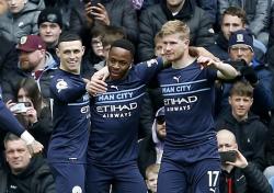 Man City Rebut Kembali Puncak Klasemen Sementara Liga Inggris dari Liverpool Dalam Hitungan Jam