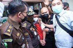 Hukum Kebiri Bagi Predator Seksual di Dunia Pendidikan 