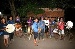 Obrog, Tradisi Puluhan Tahun di Pantura, Bangunkan Warga saat Sahur