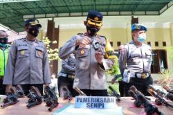 Periksa Senpi, Wakapolres Sebut Senjata Anggota Kondisi Baik
