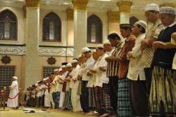 Ini Tips Agar Solat Tarawih Tidak Ngantuk Setelah Buka Puasa