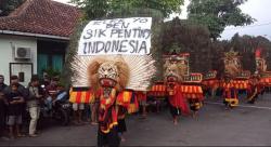 Geram Reog Mau Diklaim Malaysia, Seniman 'Demo' di DPRD Karanganyar