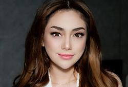 Celine Evangelista Ngaku Nyaman Memakai Hijab Meski Beragama Katolik