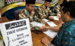 Bayar Zakat Fitrah, Perhatikan 3 Waktu Ini dan Penjelasan 4 Mazhab