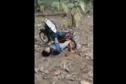 Diduga Hirup Tangki Bensin Pemuda Tewas dengan Mulut Berbusa di Tengah Hutan Jati Situbondo