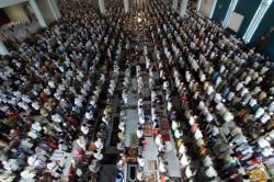 Alhamdulillah, Pemerinta Izinkan Solat Idul Fitri Dilaksanakan di Masjid dan Lapangan