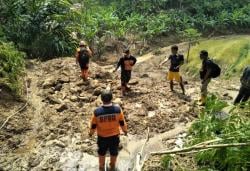 Bocah Tertimbun Longsor di Bandung Barat Tak Ditemukan, Keluarga Ikhlas