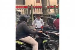 Ustaz Ahmad Yasin Lolos dari Kecelakaan Maut, Mobilnya Hancur Ditabrak KRL di Citayam- Depok 