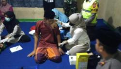 Syarat Utama Mudik, Forkopimcam Cilawu Sisir Kampung Dan Pesantren Laksanakan Vaksin Booster