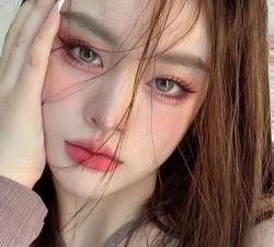 Tampil Cantik Alami ala Blackpink dengan Make Up Idol Lashes