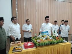 Ketua Umum IKA Unhas AAS Gelar Buka Puasa, dan Syukuran Ultah