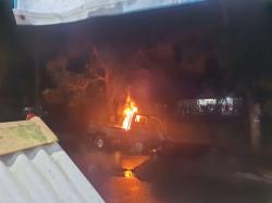 Korsleting Listrik, 1 Unit Mobil Pikap Ludes Terbakar