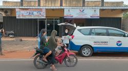 Berkah Ramadan, Perindo Bangka Tengah Bagikan Takjil Ke Masyarakat Kota Koba 