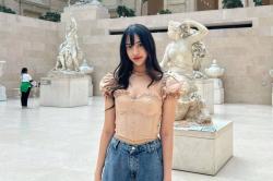 Anya Geraldine Tampil Cantik dengan Rambut Baru saat Liburan ke Paris, Netizen: Gemoy Banget