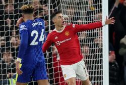 Bukan Cuma Selamatkan Muka Man United, Cristiano Ronaldo Juga Hapus Kutukan Usai Bobol Chelsea