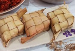 Makna dan Filosofi Ketupat Makanan Khas Lebaran di Indonesia