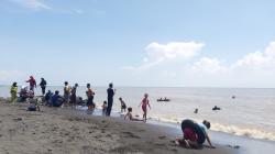 Berkah Libur Lebaran, UMKM Pantai Kodok Kota Tegal Laris Manis