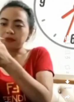 Viral! Video Wanita Sedang Asyik Menghisap Narkoba Beredar di Media Sosial