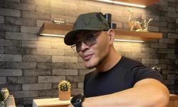 Netizen Singgung Status Mualaf Deddy Corbuzier Usai Undang Pasangan Gay ke Podcast