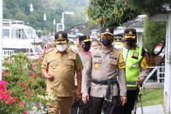 Irwasum Polri dan Kapolda Sumut Kunjungi Pos Pam Wisata Danau Toba