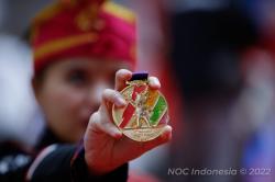 Mantap! Pesilat Ririn Rinasih dan Riska Hermawan Sumbang Emas ke-3 Indonesia di SEA Games 2021