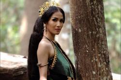 Kemolekan Aulia Sarah dalam Film KKN Desa Penari Jadi Daya Tarik