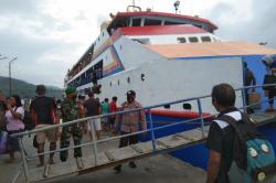 Polisi dan TNI Perketat Pengawasan Pelabuhan Lirung, Ini Sasaran Operasinya