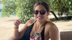 Pevita Pearce Kenakan Bikini, Dada dan Paha Mulusnya Terekspos