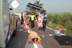 Kecelakaan Maut di Tol Jombang-Surabaya, 7 Tewas di TKP