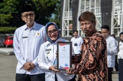 Jokowi Izinkan Masyarakat Lepas Masker, ASN di Kota Cirebon Sudah Tidak Menggunakan Masker