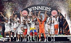 Catat Rekor Tanpa Kalah, Eintracht Frankfurt Juara Liga Eropa 2021/2022