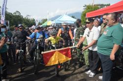 Buka Bedegong Mountain Bike, Pak Uu: Kesehatan Lahir Batin Penting