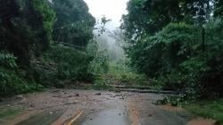 Pengguna Jalan Diimbau Waspada Tanah Longsor di Kelay