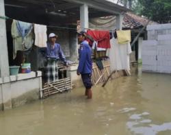 Sungai Cimanceuri Meluap, 150 Warga Kronjo Tangerang Mengungsi