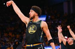 Sikat Dallas Mavericks, Golden State Warriors Segel Tiket Final NBA 2021-2022