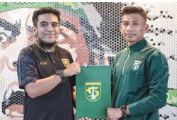 Persebaya Rekrut Tiga Pemain Baru, Ini Sosoknya