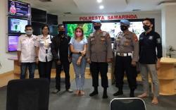 Heboh, Janda Cantik di Samarinda Laporkan Suami Sirinya ke Propam, Sakit Hati Ditelantarkan