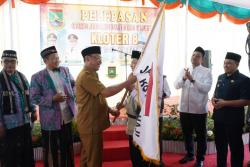 Helldy Agustian Lepas Calon Jemaah Haji Asal Kota Cilegon