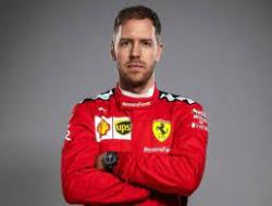 Performa Menurun Sejak 2022, Sebastian Vettel Tak Yakin Lewis Hamilton Masih Bergairah Balapan F1