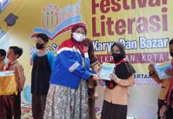 Dukung Literasi, Pertamina Balikpapan Gelar Festival hingga Bagi Buku Gratis