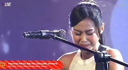 Lirik Lagu Pesawat Kertas 365 Hari Versi Akustik, Sisca JKT48 Nangis saat Nyanyikan Ini