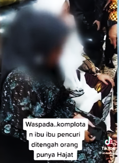 Astaga, Komplotan Emak – emak Ini Diduga Melakukan Aksi Pencurian di Acara Hajatan