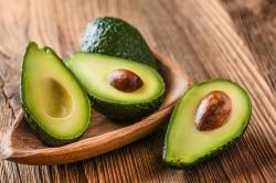 Bukan Sekadar Lemak Sehat, Ini Alasan Alpukat Sangat Ampuh untuk Kesehatan Pencernaan