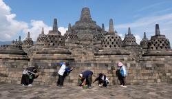 Pedagang Asongan Dilarang Jualan di Zona 2 Candi Borobudur, Kenapa?